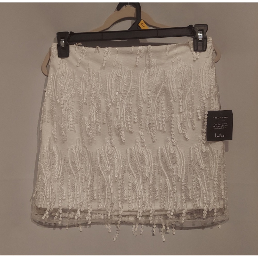 Lulus Womens White Dancing in a Dream Fringe Mini Skirt Size Medium NWT